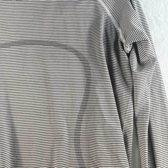 Lululemon Size 10 Run Swiftly Tech Long Sleeve Crew Tempo Stripe Black White - Picture 5 of 15